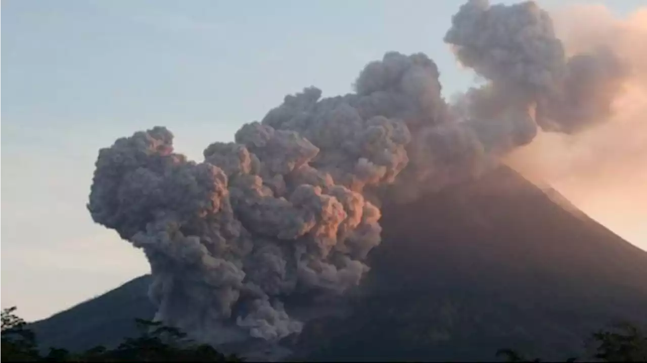 Gunung Merapi Luncurkan Guguran Lava 106 Kali pada 5-11 Mei 2023