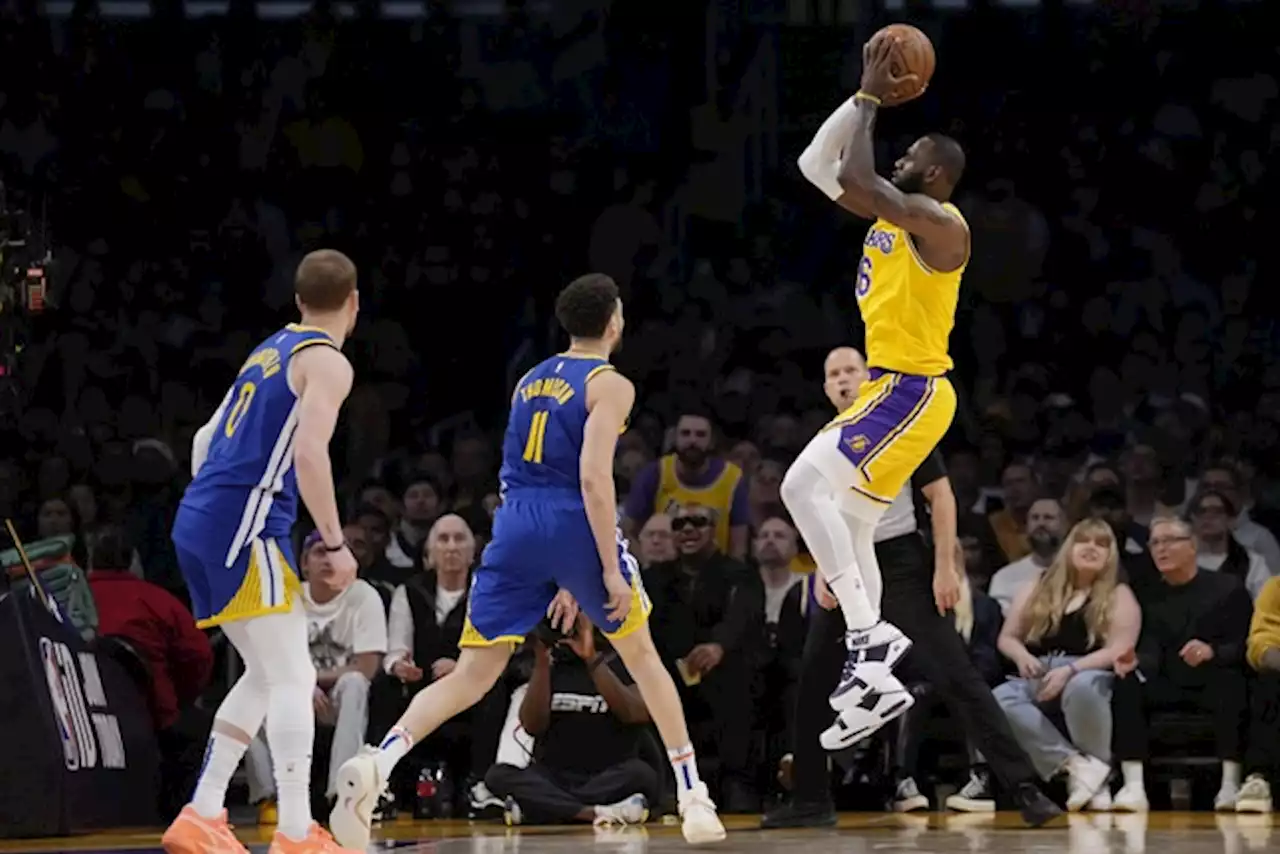 Lakers humillan a Warriors y avanzan a final de Conferencia Oeste