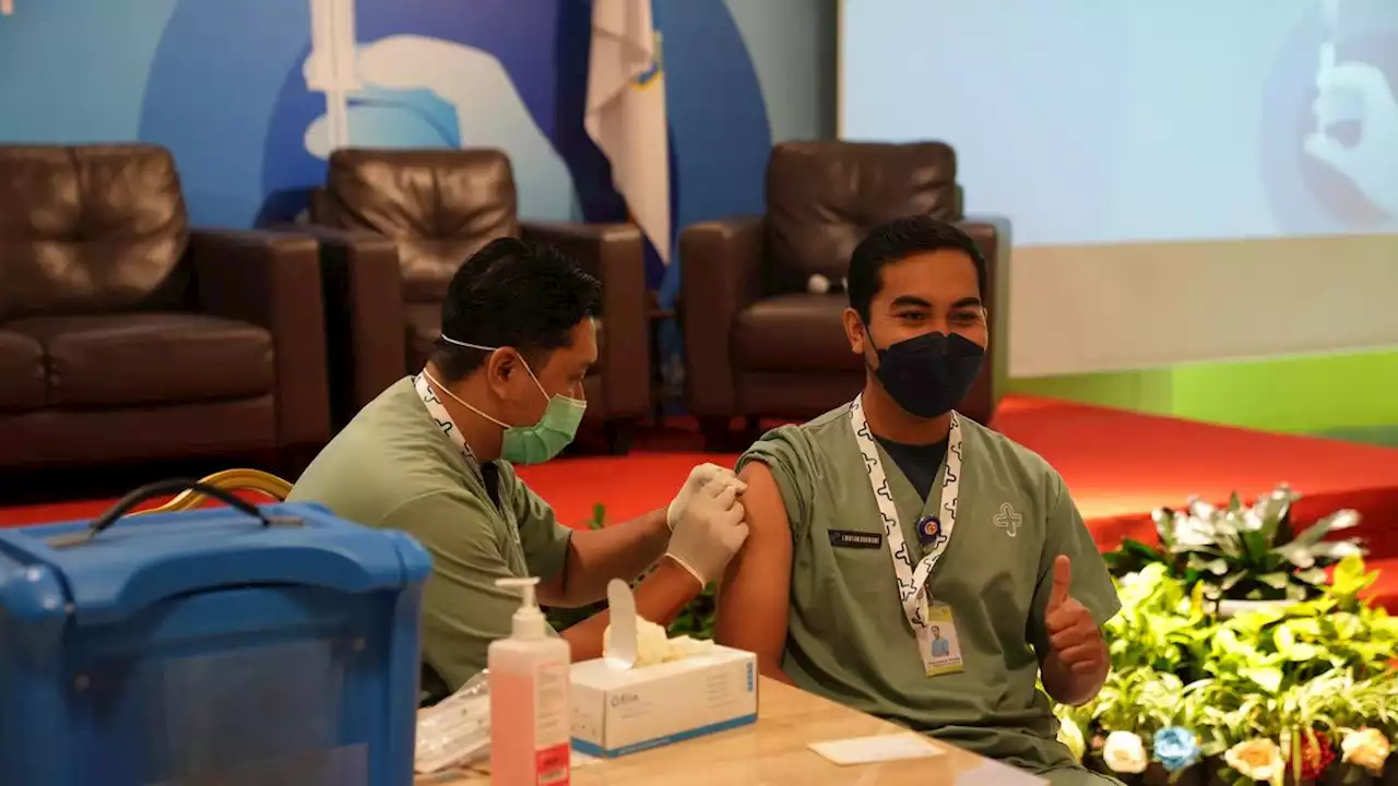 600 Tenaga Kesehatan Dapat Vaksin Influenza, Cegah Risiko Penularan Virus ke Pasien Rentan