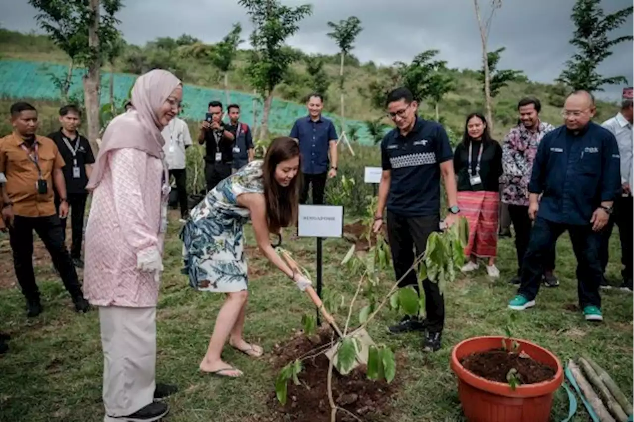 Menparekraf Dorong Inovasi Pemuda ASEAN untuk Keberlanjutan Lingkungan di Labuan Bajo