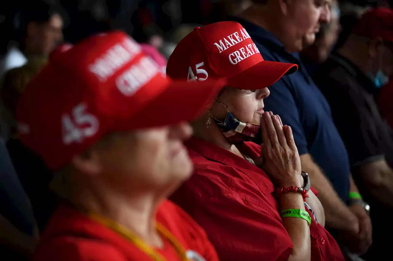 Pro-Trump pastor prays for God to 'uproot' lawmakers who won't bow down