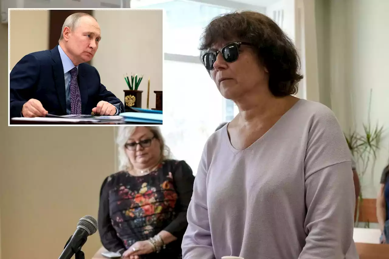 Russian woman gets 2-year suspended sentence for leaving ‘insulting’ note on Putin’s parents’ grave