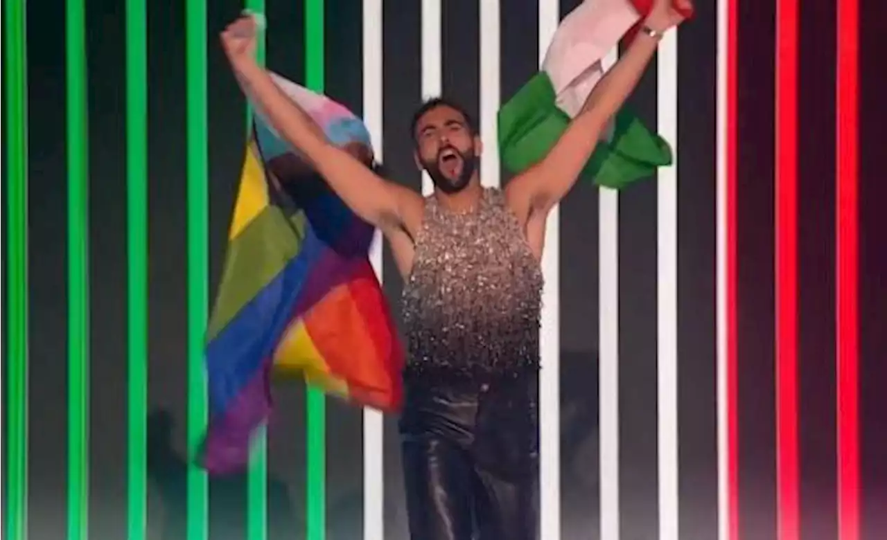 Eurovision, il significato della bandiera arcobaleno di Mengoni