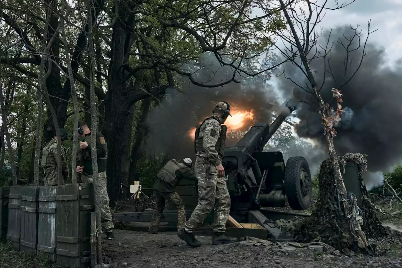 Ukraine retake territory near Bakhmut and Wagner chief claims Putin's troops are 'fleeing area'