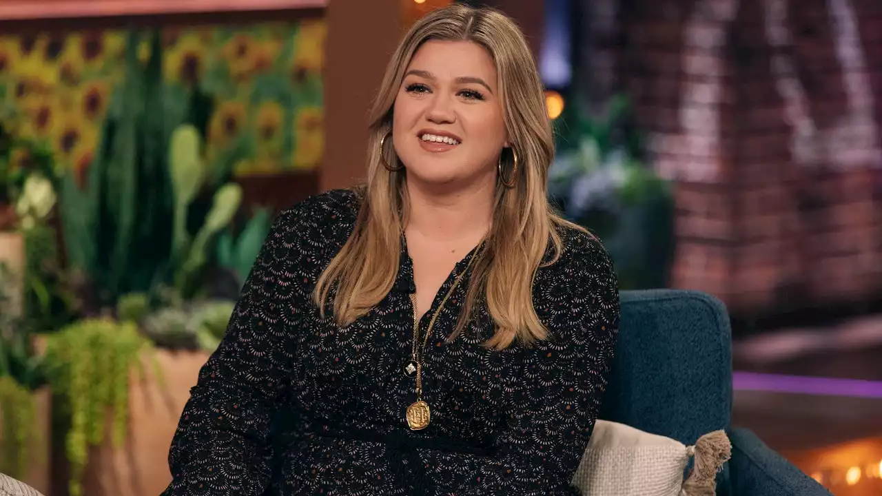 Kelly Clarkson: Alleged Toxic Behind-the-Scenes Behavior Is “Unacceptable”