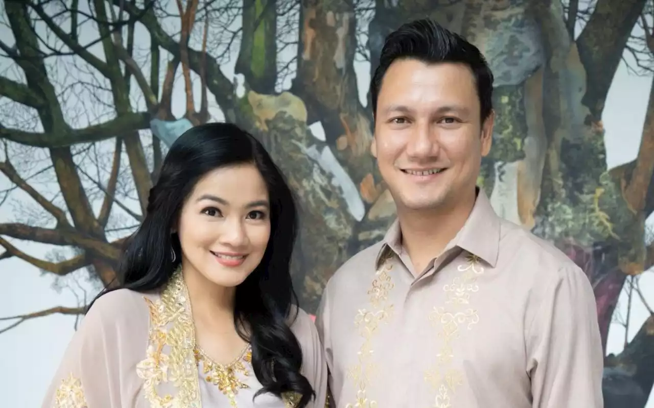 Heboh Isu Christian Sugiono Selingkuh, Akun Instagram Titi Kamal Digeruduk