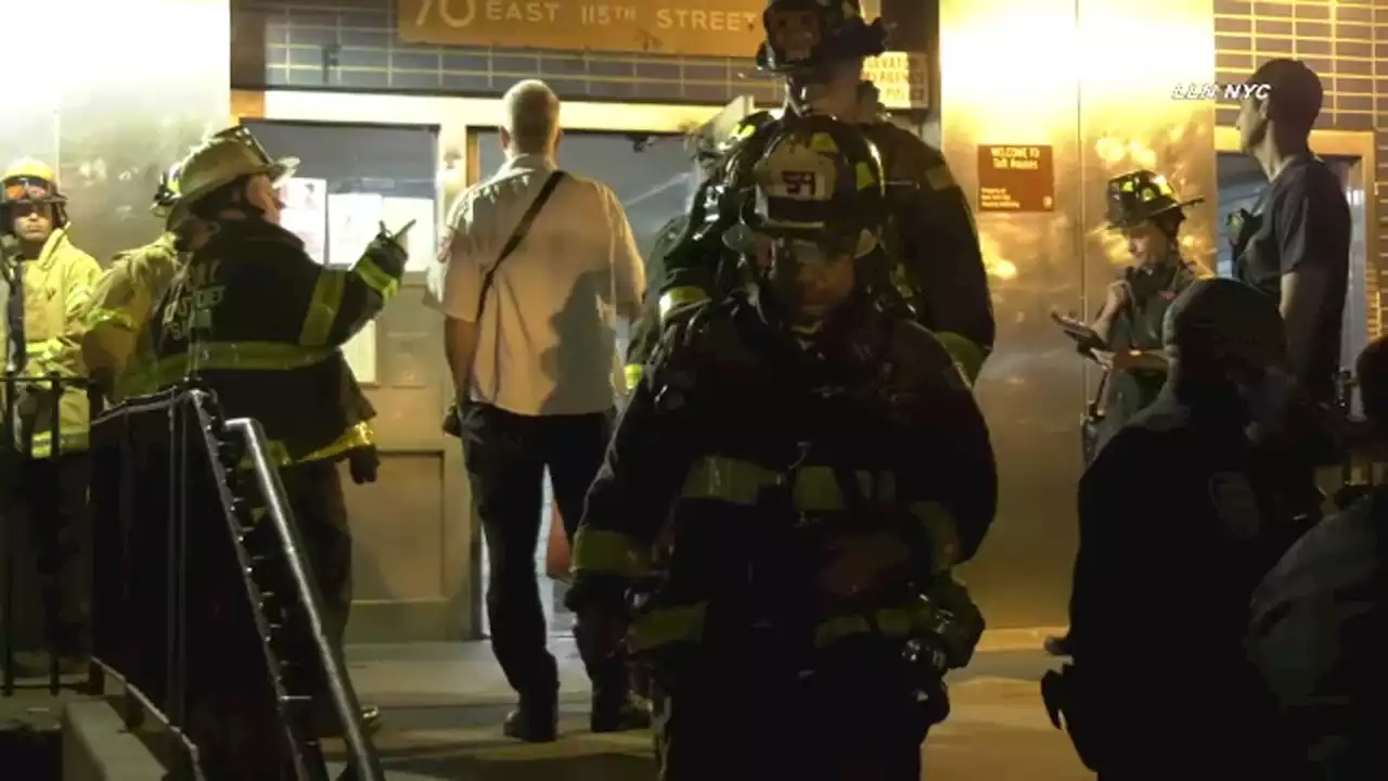 2 people injured in fire at East Harlem high-rise building