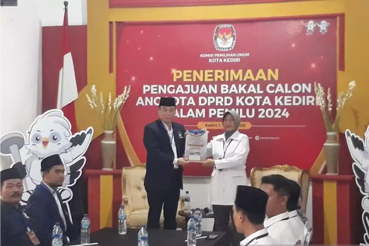 KPU Kota Kediri terima pendaftaran bakal caleg dari 15 partai