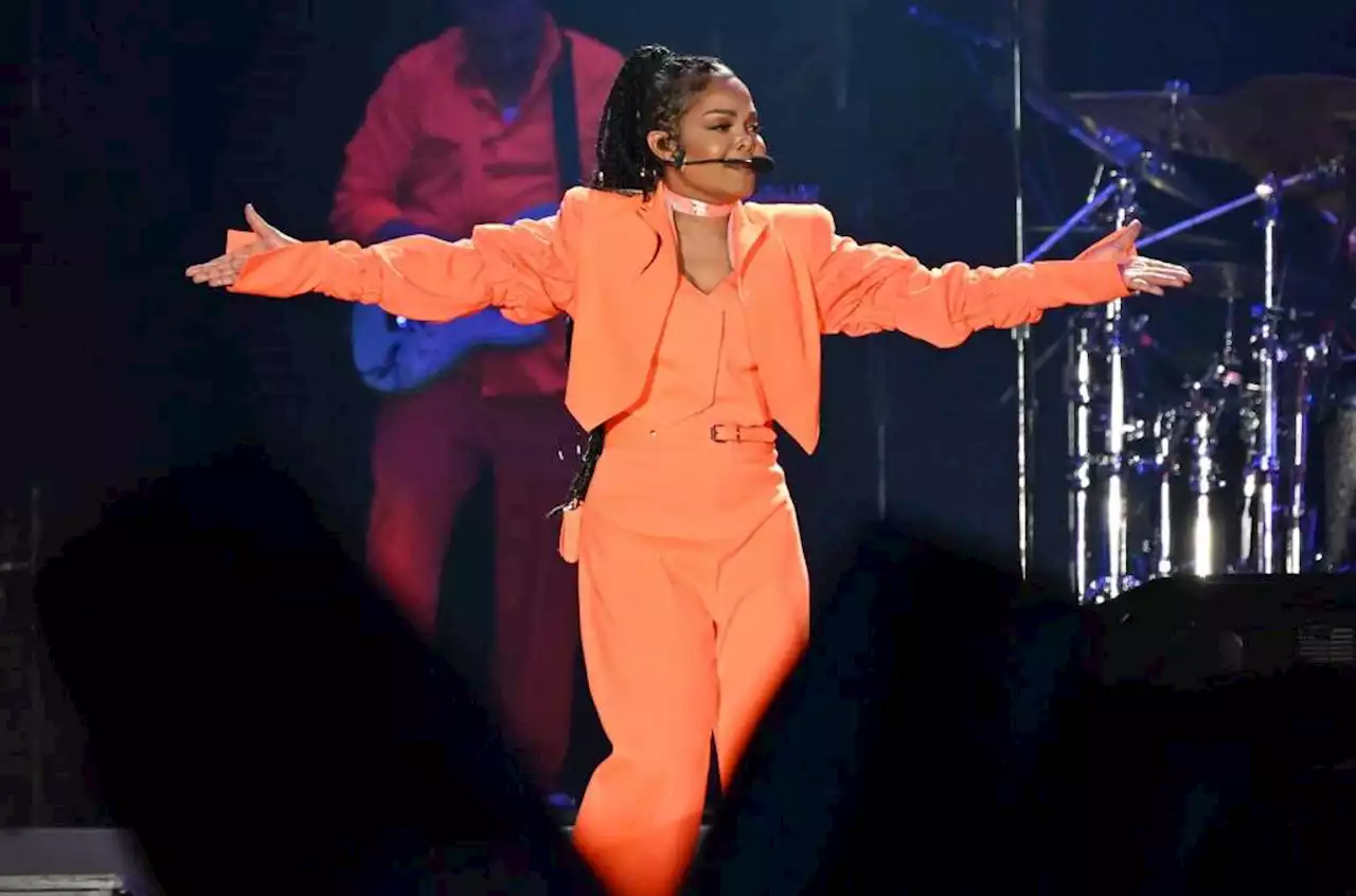 Tom Cruise Meets Up With Janet Jackson, Poses With Fans at ‘Together Again’ Tour in Charlotte