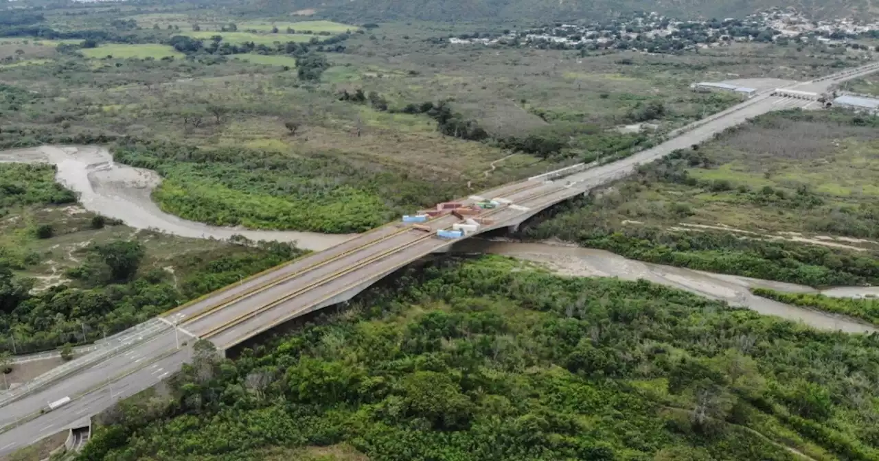 Gobernador de Venezuela reitera que defenderán la frontera con Colombia de bandas criminales