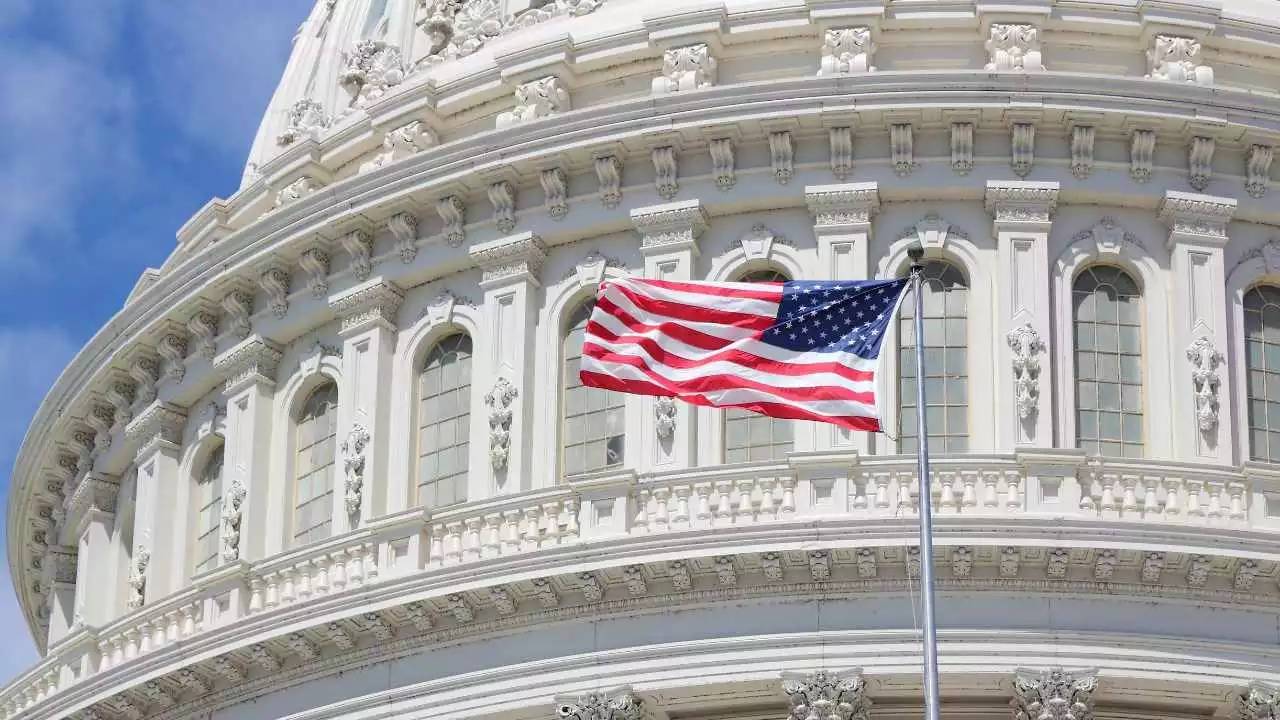 US Government Faces 'Significant Risk' of Default in June, Congressional Budget Office Warns – Economics Bitcoin News