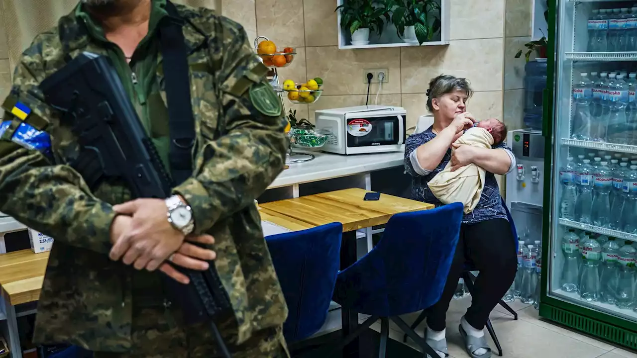 Government warns Irish couples using surrogacy in war-torn Ukraine as Zelensky pushes ban