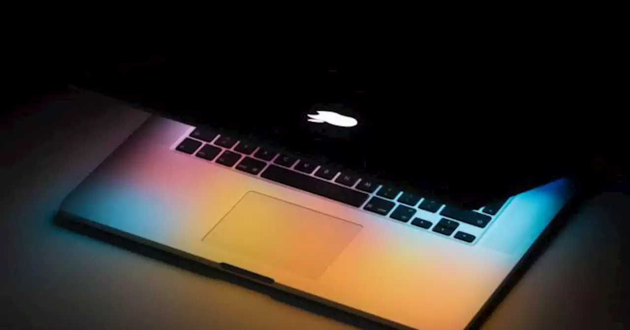 El MacBook con pantalla OLED podría retrasarse: Apple no ve claras las ventas