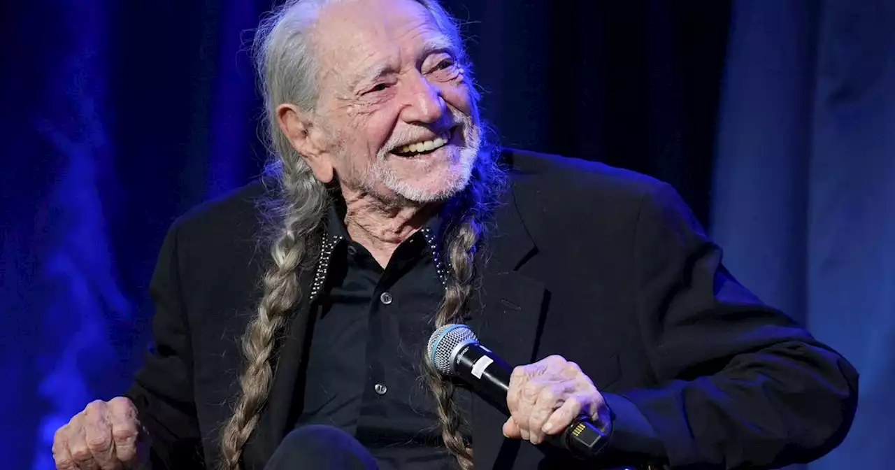 Willie Nelson ‘shook this country to its senses’ to help family farmers, rural Texas