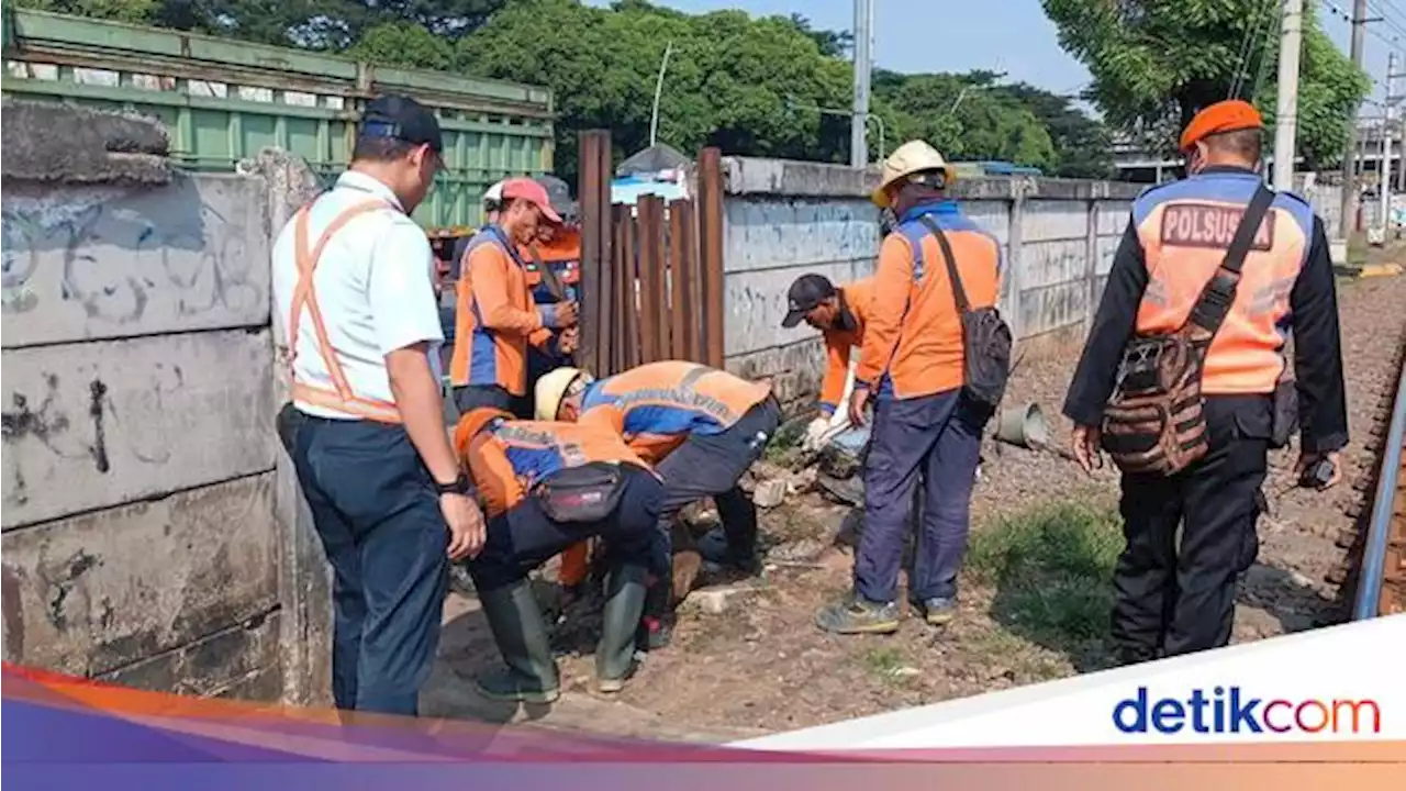 KAI Tutup Perlintasan Liar di Jatinegara Lokasi AKBP Buddy Tewas