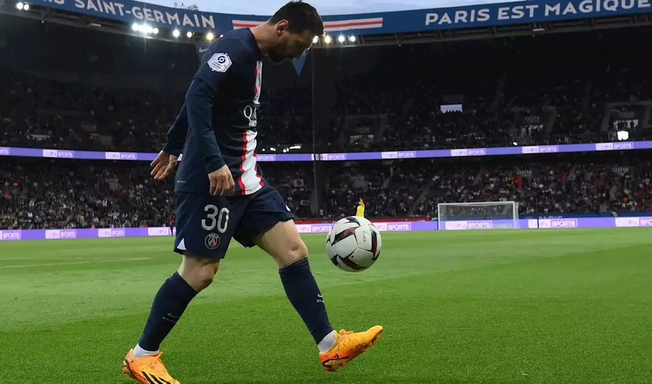 El PSG goleó 5-0 en medio de silbidos a Messi