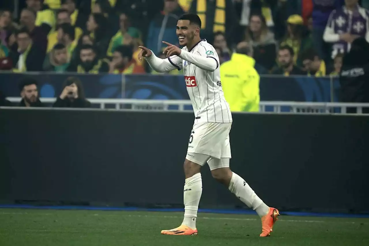 Le joueur du Toulouse FC, Zakaria Aboukhlal explique n'être 'pas adapté pour cette campagne' contre l'homophobie dans le football