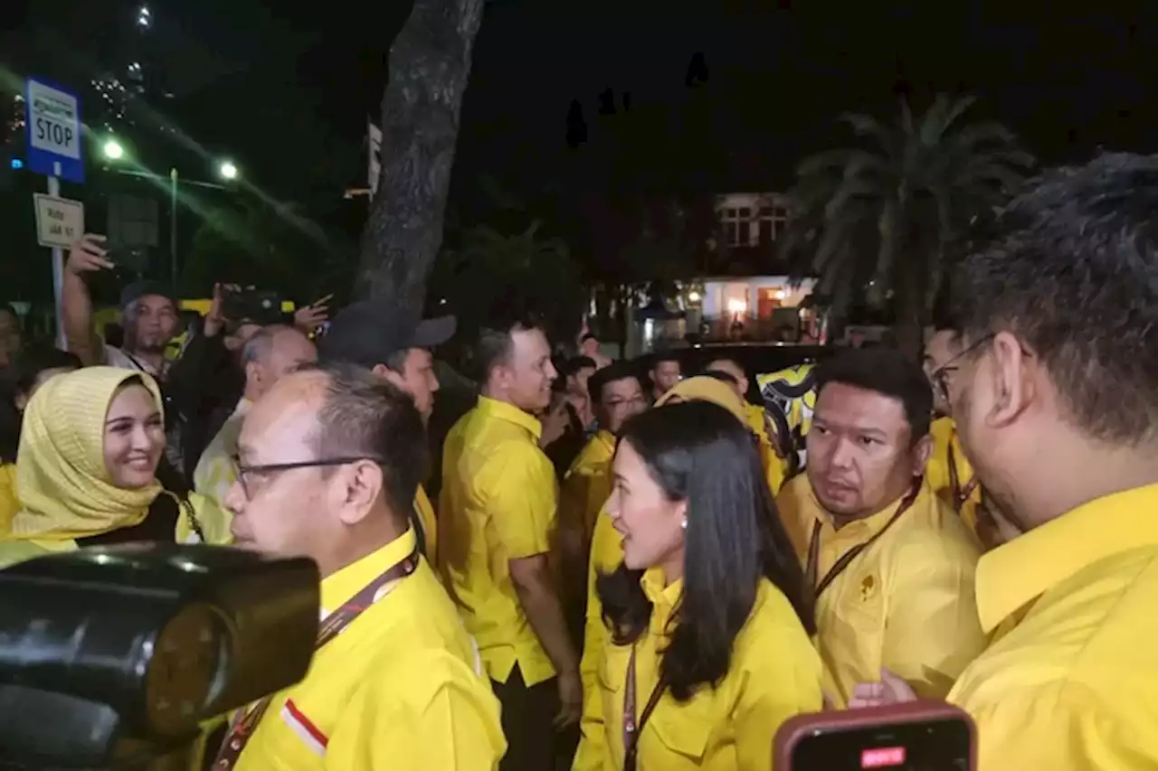 Golkar Tak Daftarkan Airlangga Jadi Bacaleg di Pemilu 2024 karena akan Diusung sebagai Capres - Jawa Pos