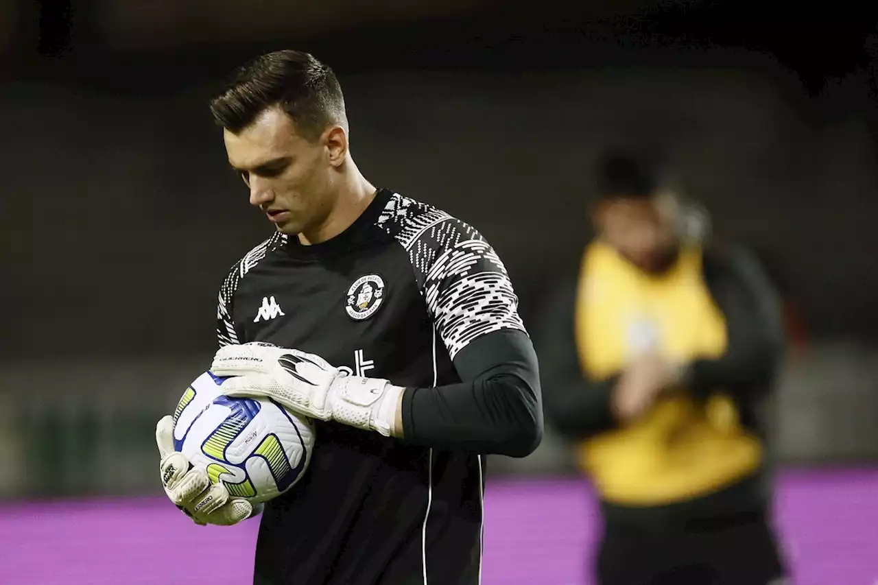 Vasco recebe o Santos no Brasileirão precisando de vitória para se distanciar do Z4