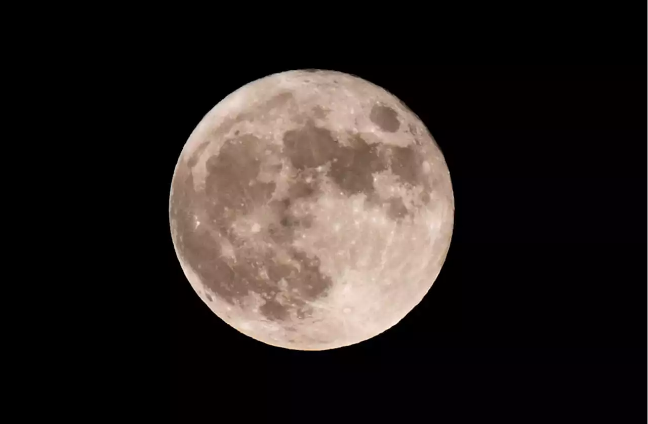 When is the Strawberry Moon in June 2023 - including top tips on how to spot it