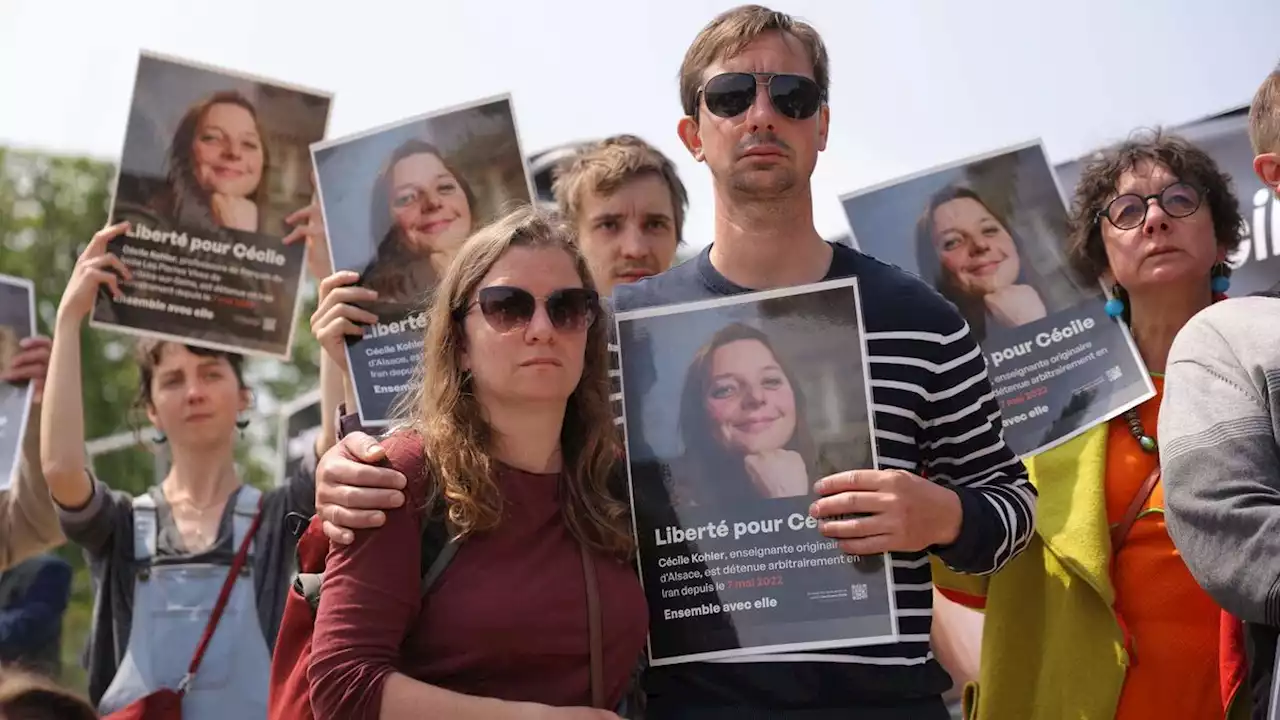 Paris : une manifestation pour demander la libération de deux autres Français toujours détenus en Iran