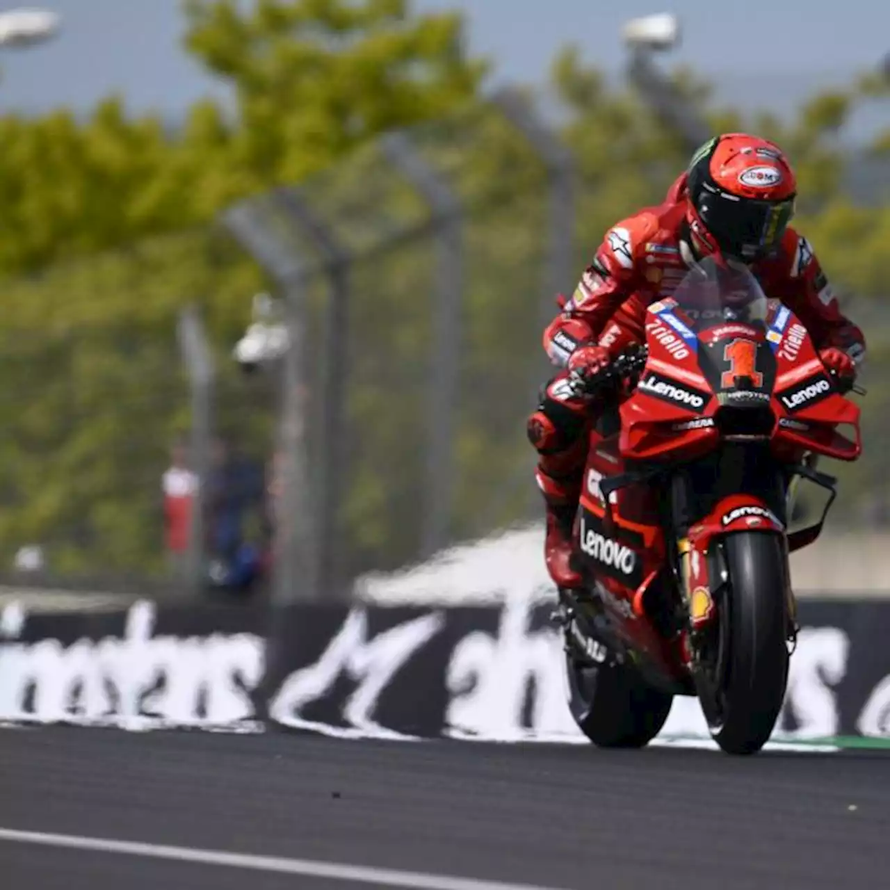 Abandon de Francesco Bagnaia au GP de France après un accrochage avec Maverick Vinales