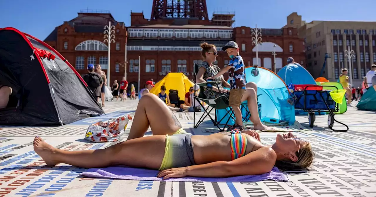 Met Office verdict on roasting 35C 'African plume' heatwave