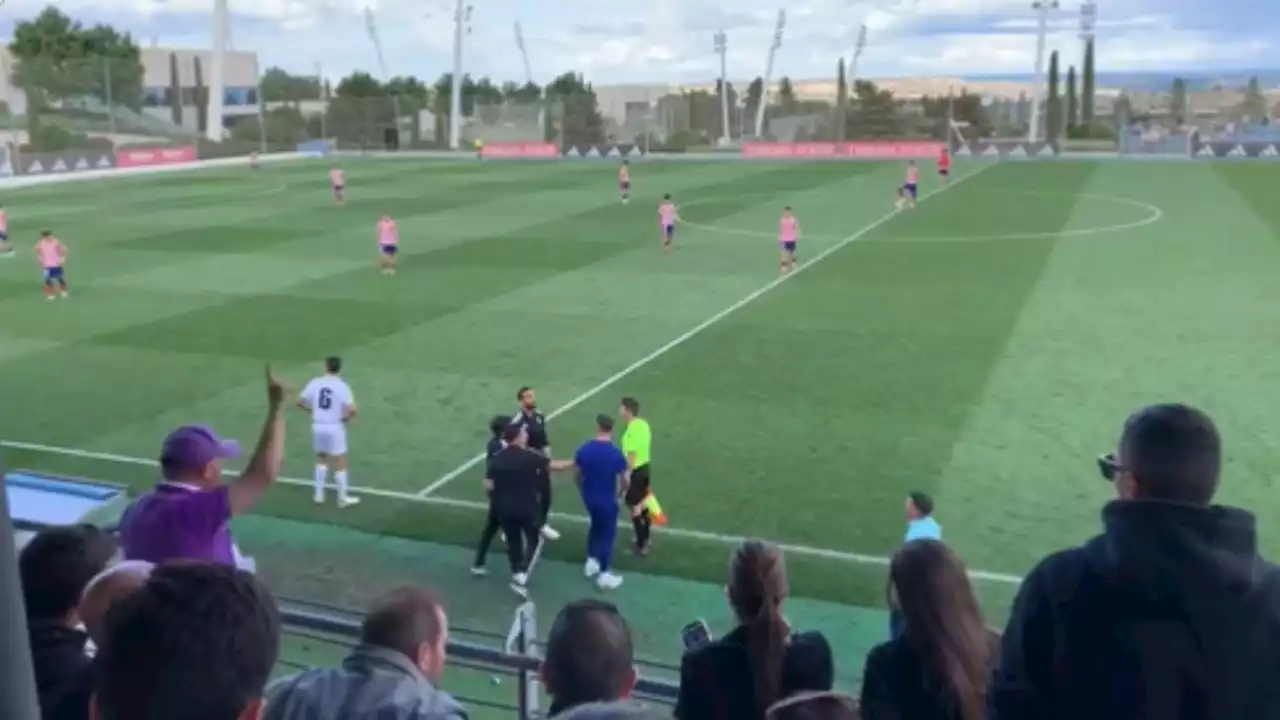 Ex-companheiros: Arbeloa e Torres desentendem-se no dérbi de Madrid de sub-19 (VÍDEO)