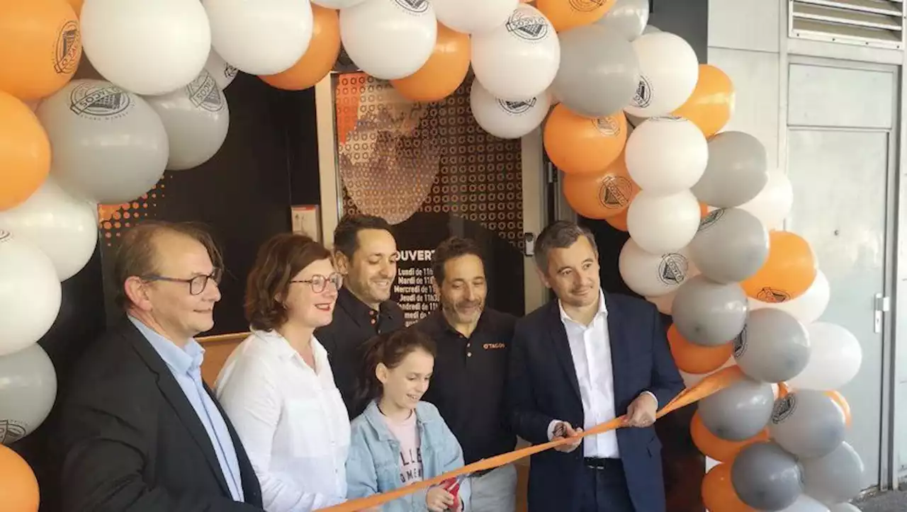 Gérald Darmanin inaugure un O'Tacos lors d'un déplacement à Tourcoing, les internautes sont aussi surpris qu'indignés