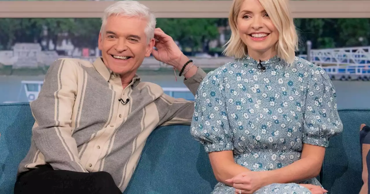 ITV confirms Holly Willoughby and Phil to remain on This Morning