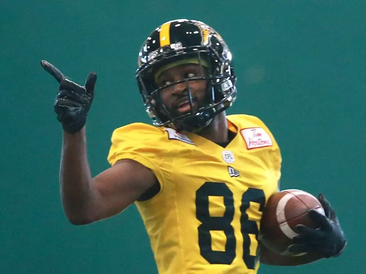 'UNDERDOG, BUT STILL A DAWG': Redblacks add CFL all-star receiver Bralon Addison