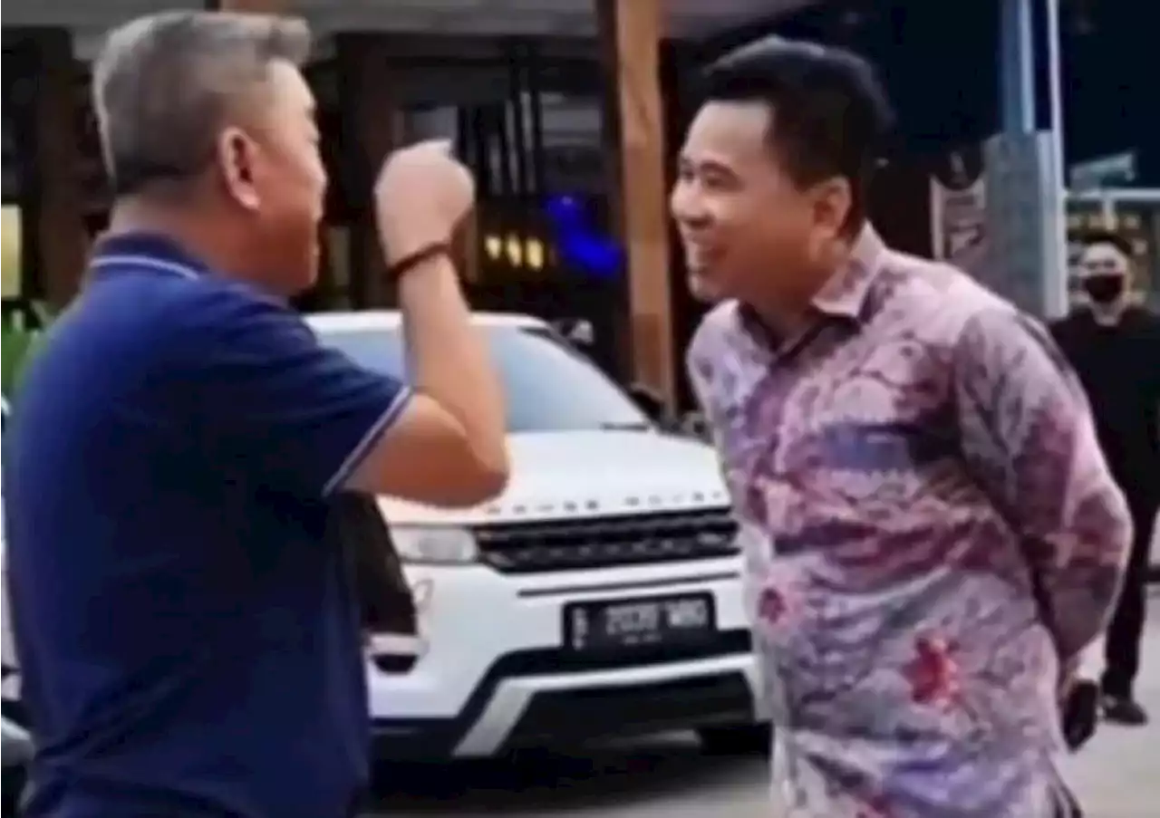 Pemkot Jakut Bakal Bongkar Fasos yang Dilanggar Ruko Niaga Pluit |Republika Online