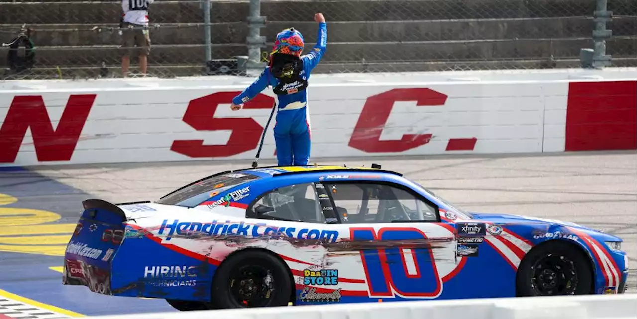 This NASCAR Finish Is Stock Car Racing at Its Best