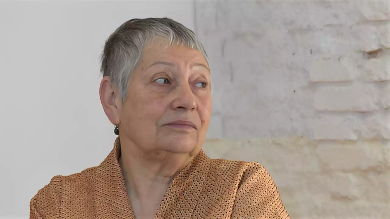 La escritora rusa Liudmila Ulítskaya, desde su exilio: 'En Rusia para sobrevivir hay que callar'