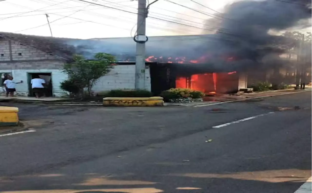 SPBU Mini di Sidomukti Salatiga Terbakar, Pemilik Dilarikan ke Rumah Sakit