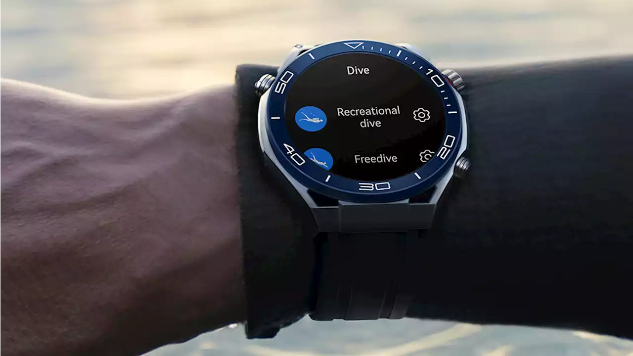 Huawei Watch Ultimate Malaysia: Look out Apple Watch Ultra, this smartwatch can dive too - SoyaCincau