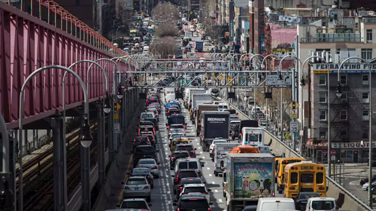 Manhattan drivers may pay congestion toll starting April 2024