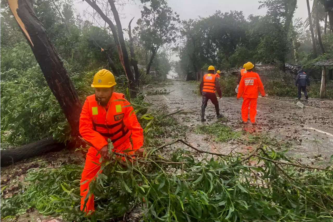 Powerful Cyclone Hits Myanmar, Killing At Least 3