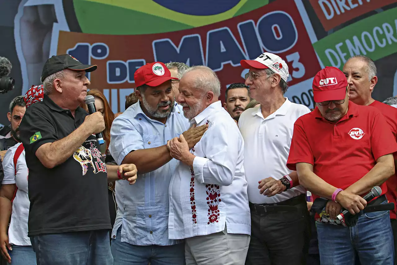 Governo Lula começa a liberar outorgas de rádios comunitárias ao MST | Radar