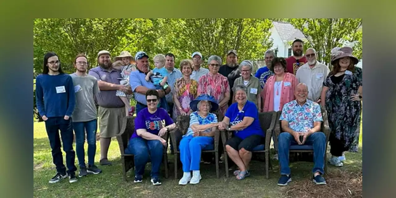 Woman celebrates 100th birthday with 80 friends and family