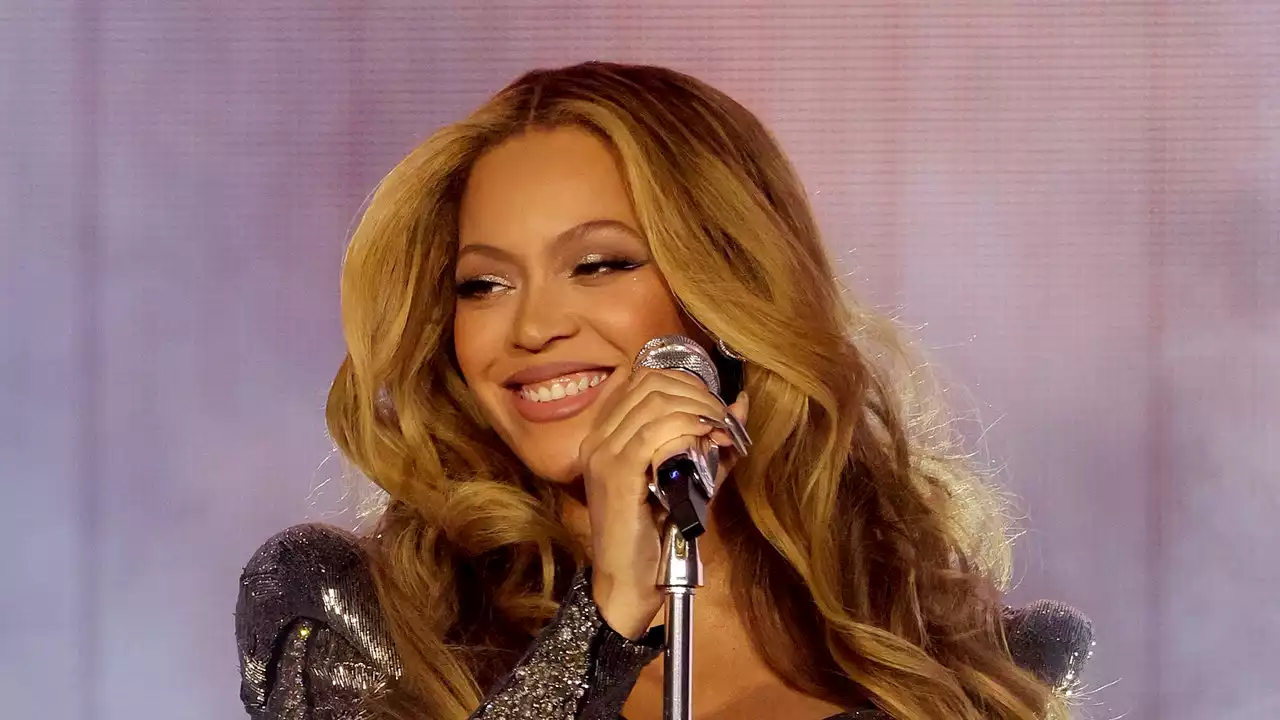 Beyoncé's Hair Is Longer and Blonder Than Ever on the Renaissance Tour