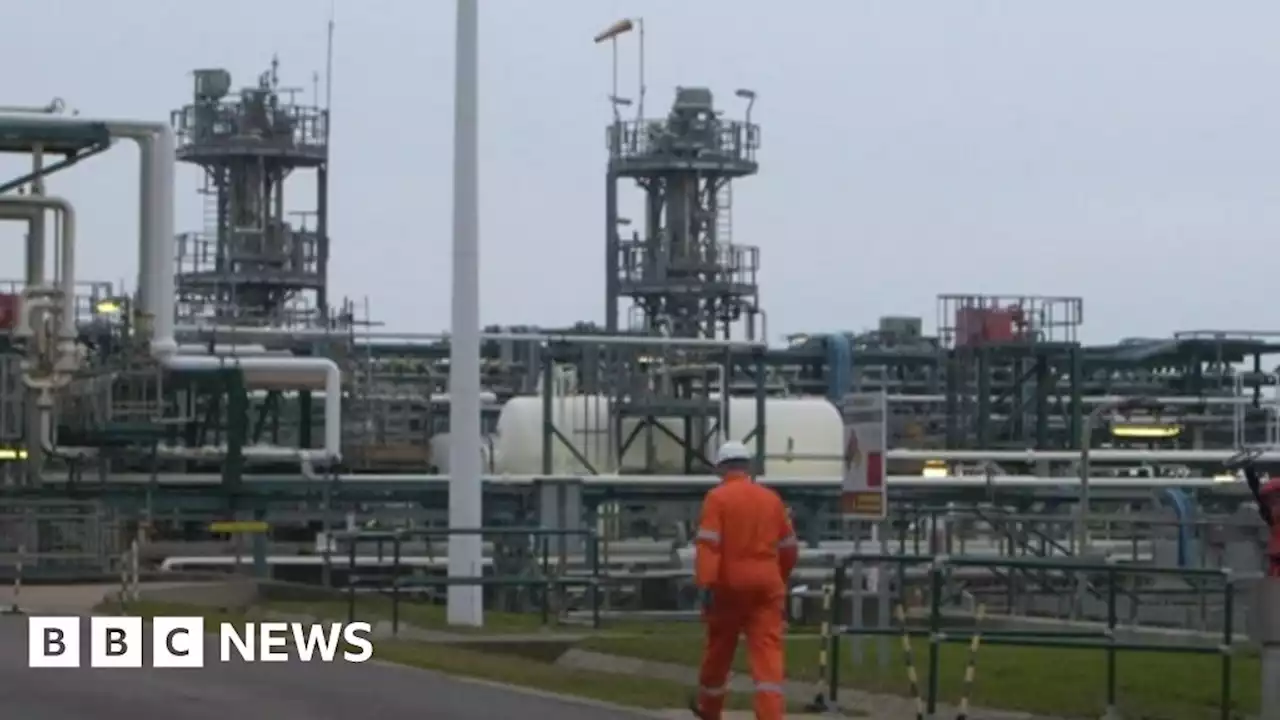 Fire crews attend leak at Bacton Gas Terminal in Norfolk