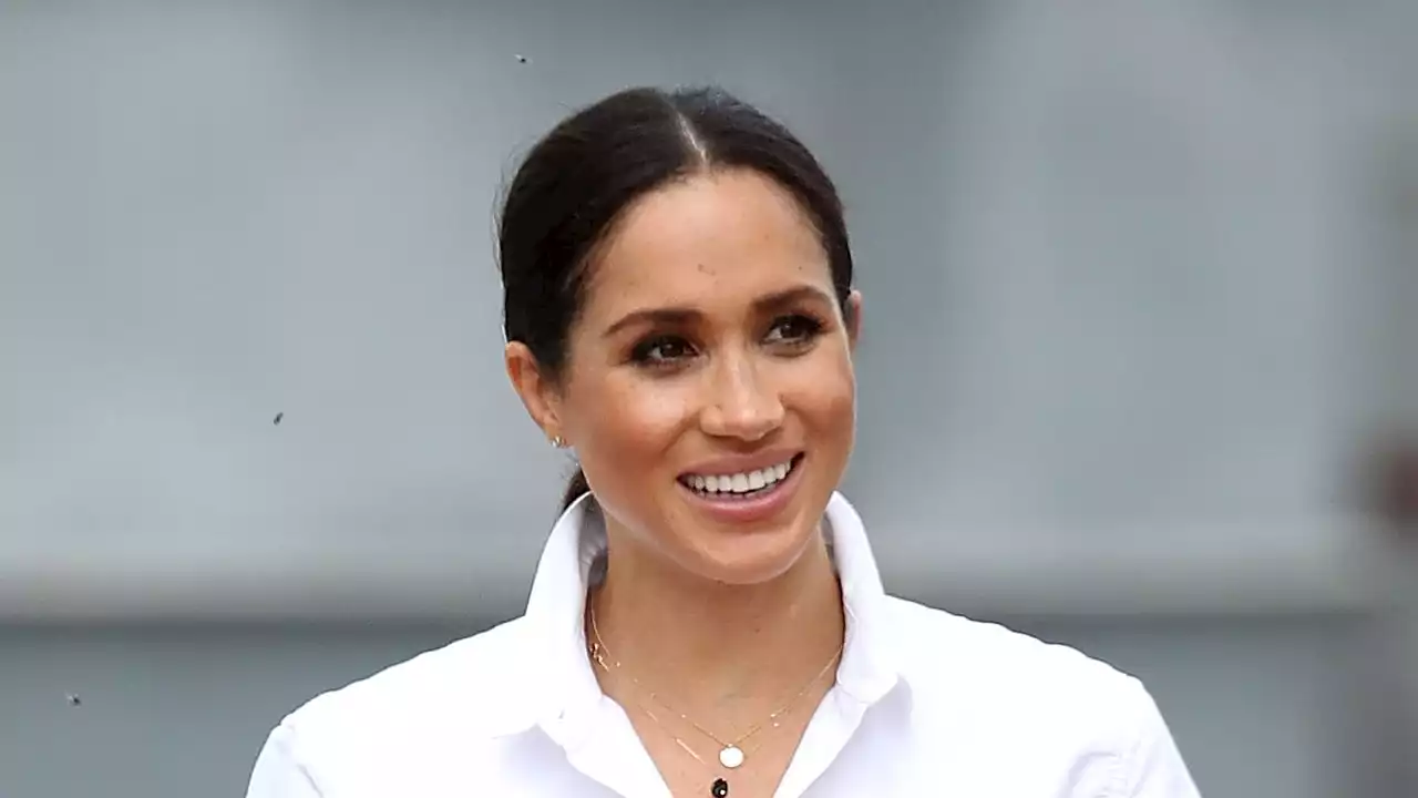 Meghan’s Luxe Summer Flats Are A Forever Buy