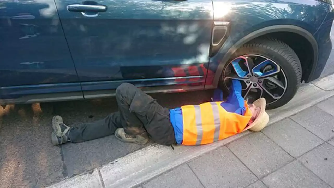 Klima-Kleber nach einer Woche Pause wieder auf der Straße