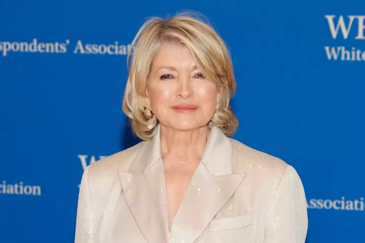 Martha Stewart Shines On Cover Of ‘Sports Illustrated Swimsuit’ At 81: ‘This Is Kind Of Historic’