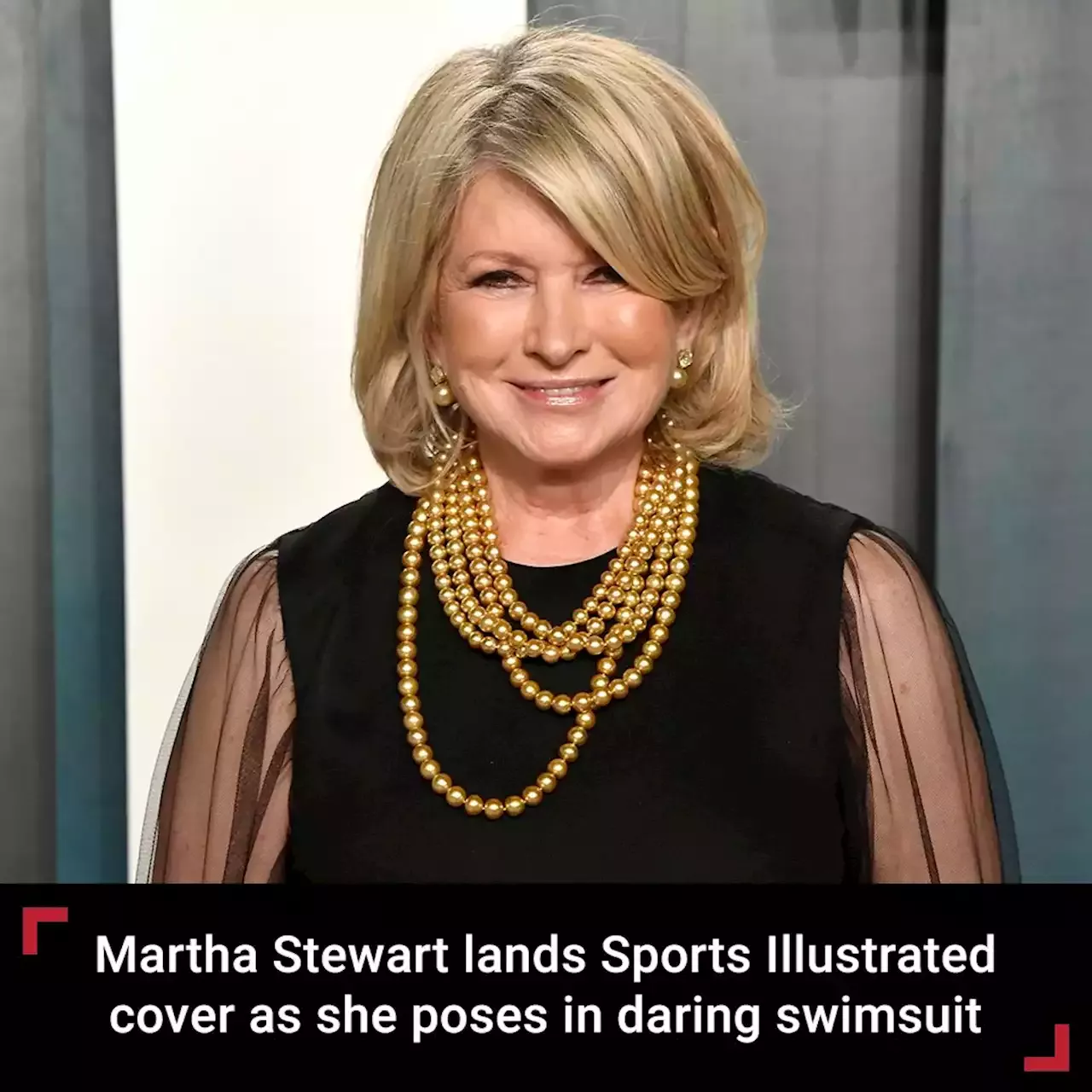 Martha Stewart 81 Lands Sports Illustrated Cover As She Poses In Daring Swimsuit United 5852