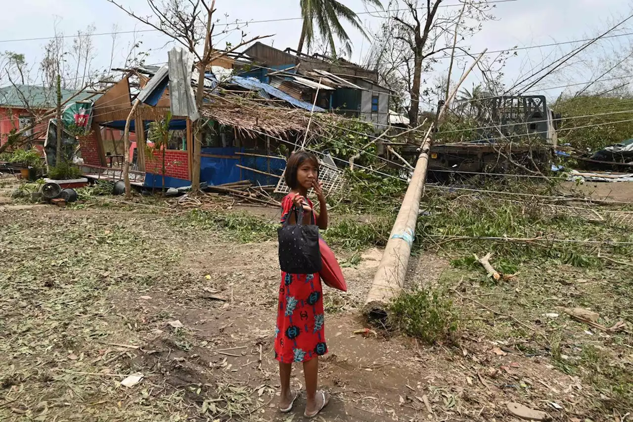 Powerful cyclone in western Myanmar leaves at least six dead, 700 injured