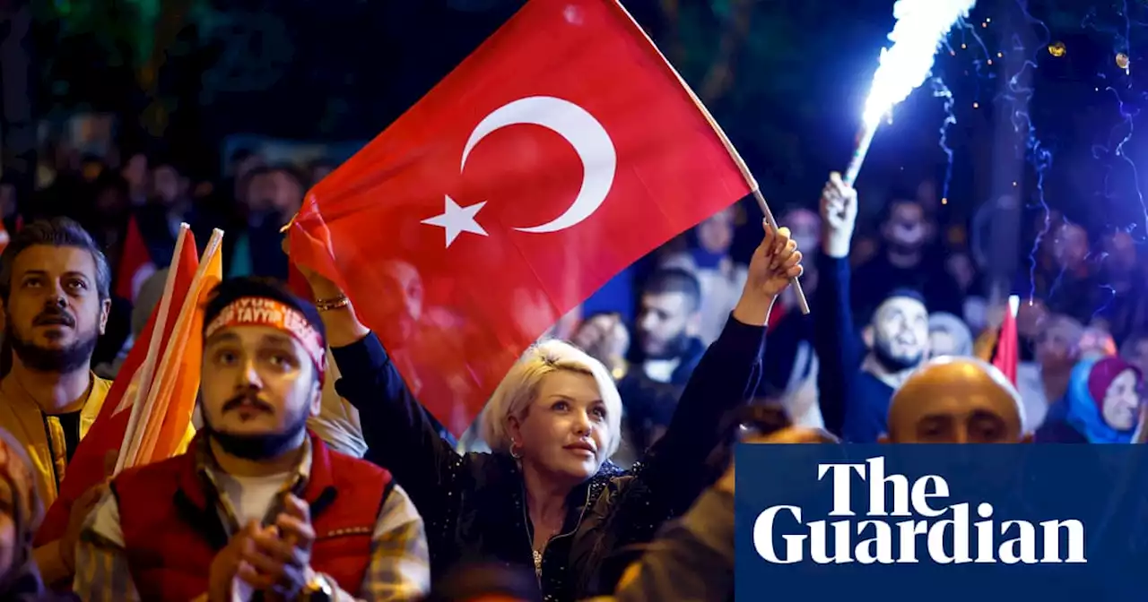 Turkey election goes to runoff after Erdoğan takes first-round lead