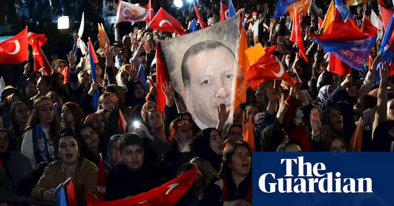 Turkish election set to go to runoff as Erdoğan attempts to claim victory