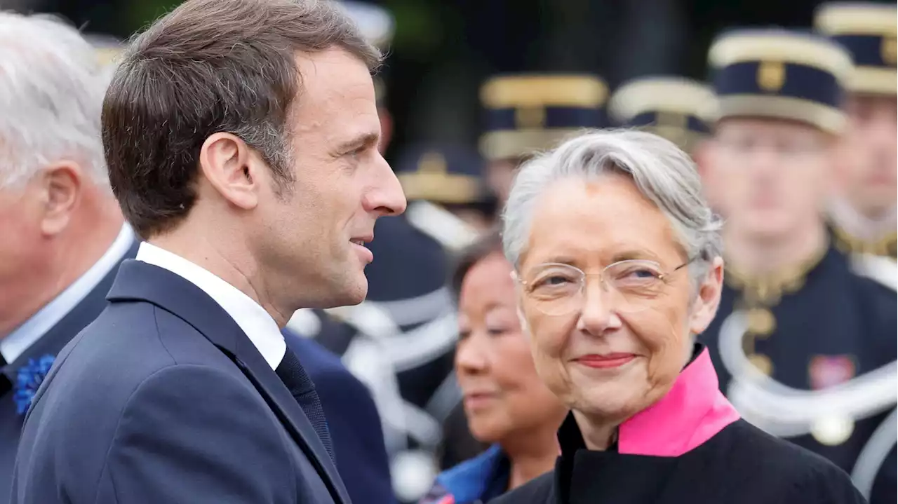 Pour le premier anniversaire de Borne à Matignon, Macron lui fait cadeau de ce compliment